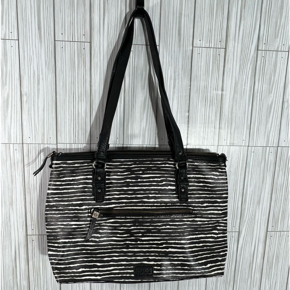 The Sak Shoulder Bag "Happy & Free" - Picture 2 of 10